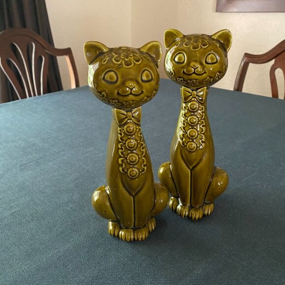 Vintage Rare Holt Howard HH Japan Green Glazed Tall Salt & Pepper Shakers - Picture 2 of 13